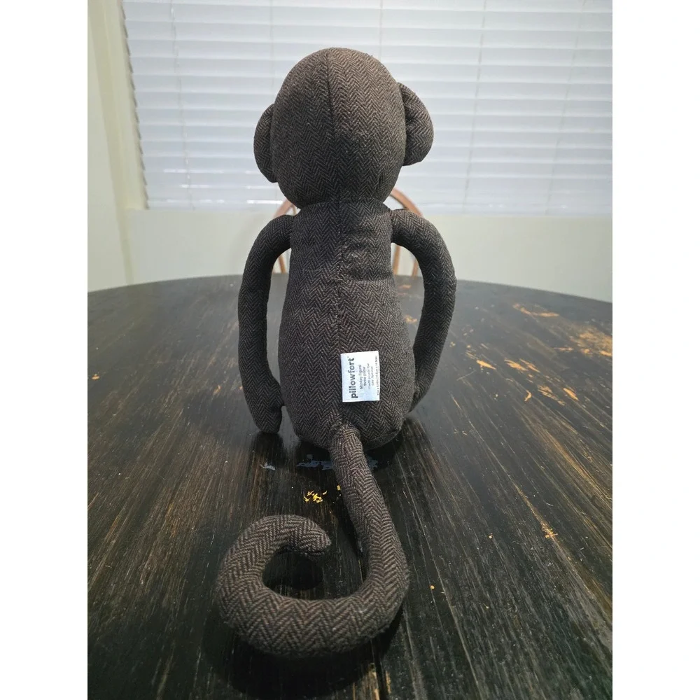 Pillowfort Monkey Figural Throw‎ Pillow Kids 12in Brown Excellent Herringbone